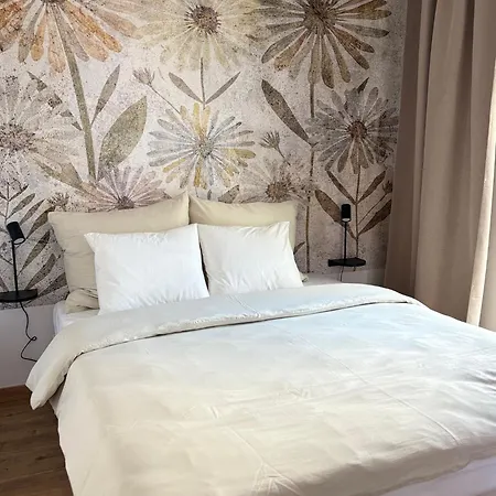 公寓 Omega With Parking *