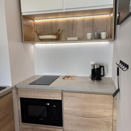 Omega With Parking Апартаменты *