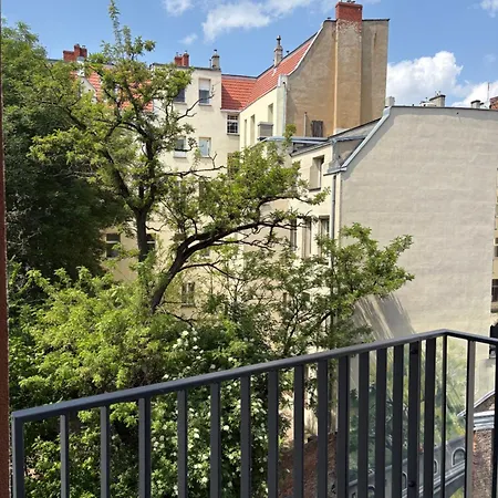 公寓 Omega With Parking *