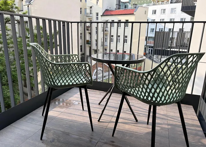 Omega With Parking Apartment Poznan